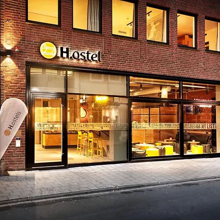 H.ostel * مونستر