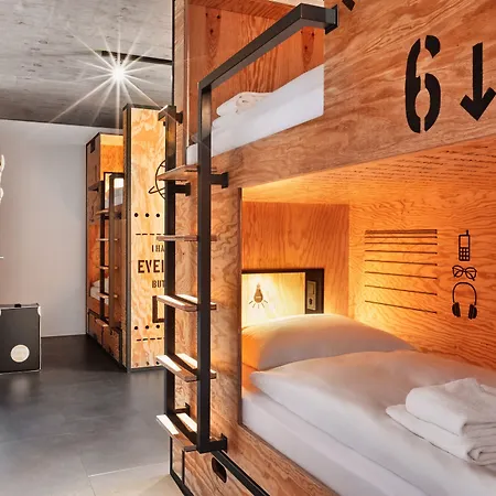 H.ostel بيت شباب *