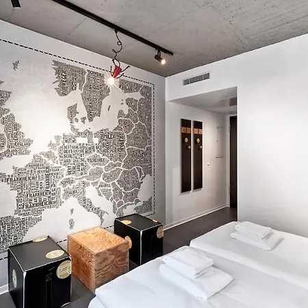 Hostel H.ostel