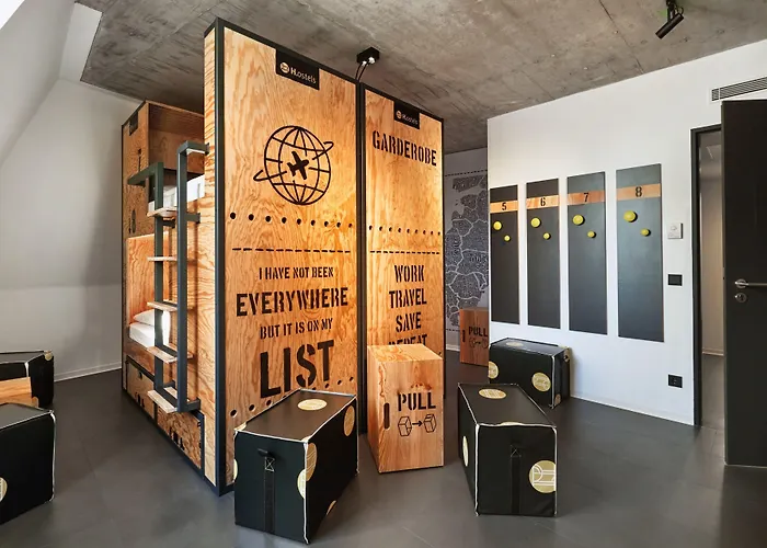 H.ostel Vandrerhjem *