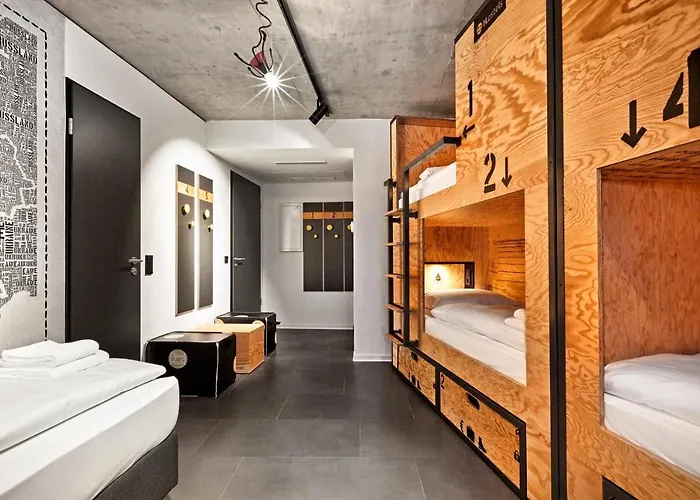 H.ostel Vandrerhjem *